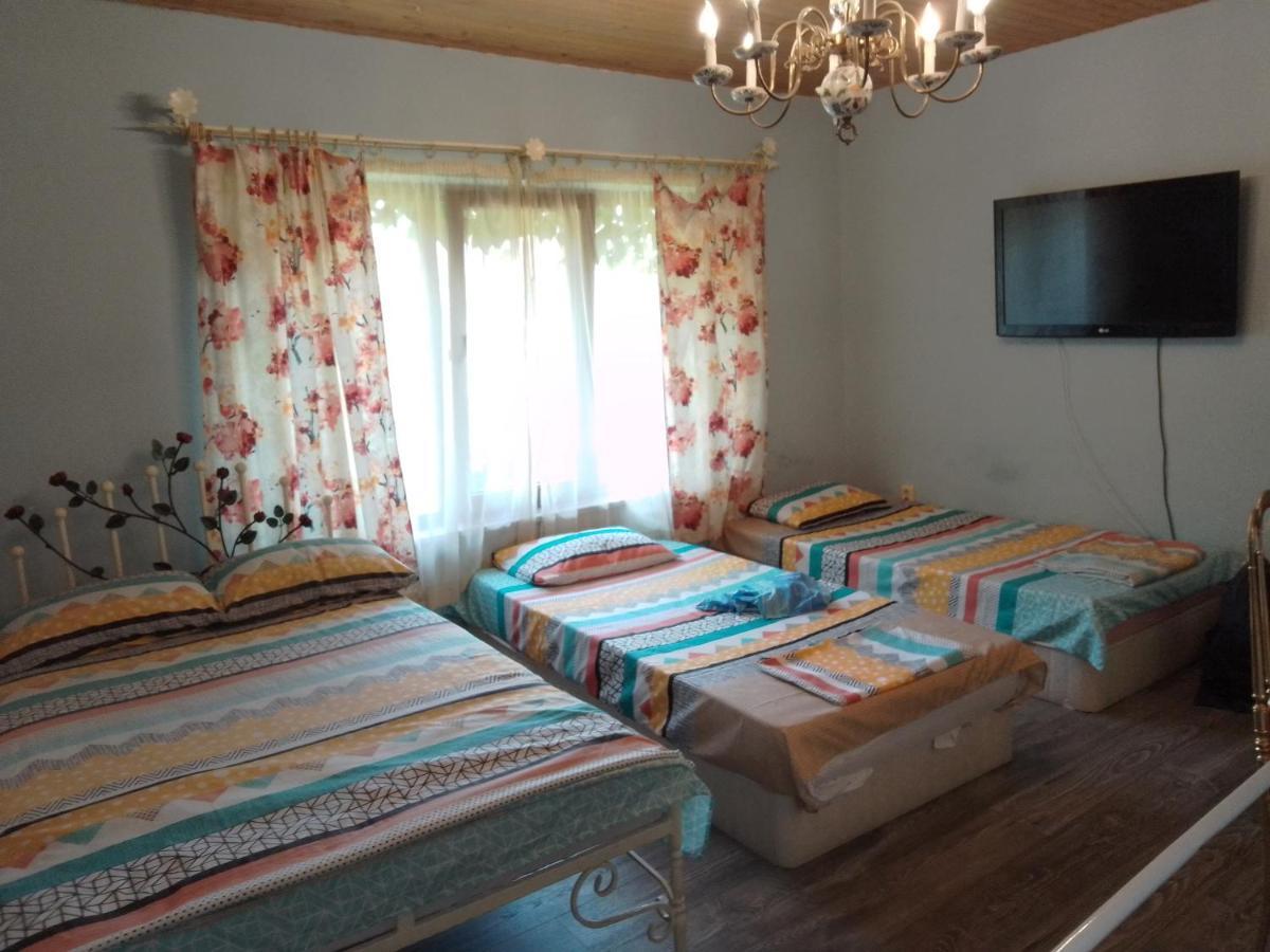 Guest House Amazonia Varna Buitenkant foto